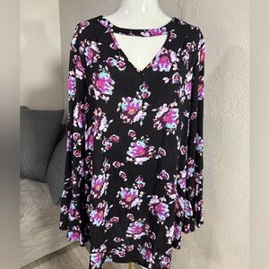 Lane Bryant Floral Blouse Size 14 Black V-Neck Keyhole Tunic Top
